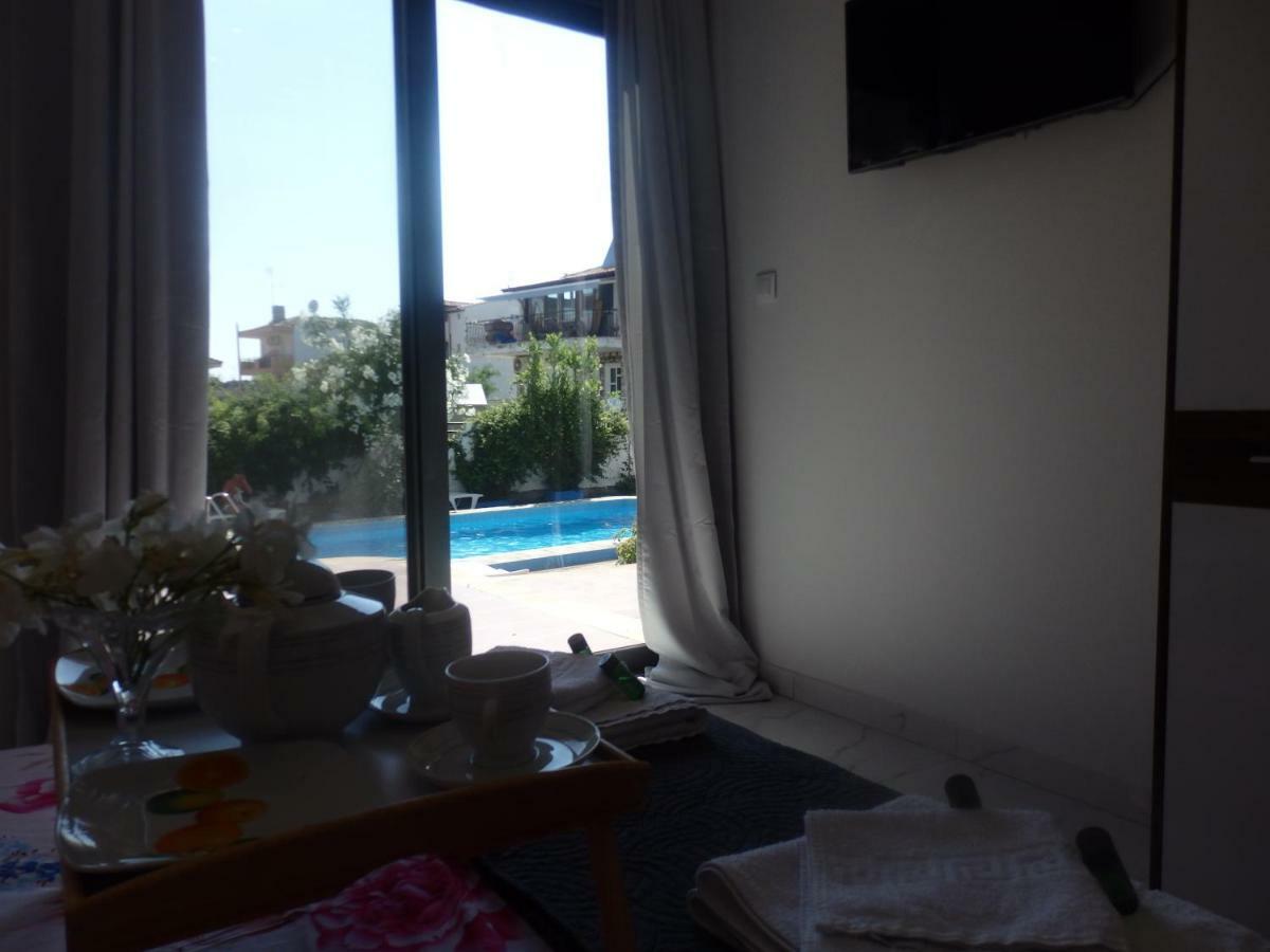 George Apartment *